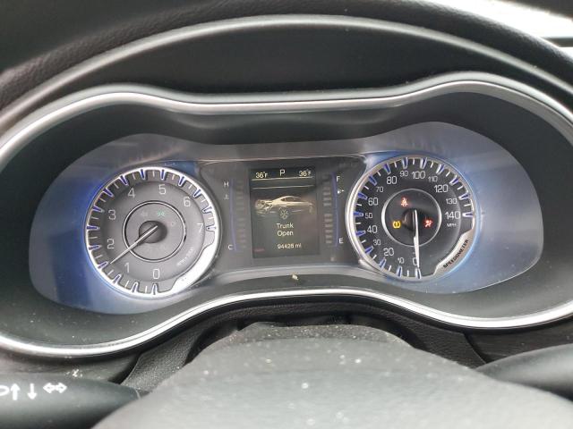 Photo 9 from auction – 2015 CHRYSLER 200 LIMITE with VIN 1C3CCCAB5FN579363