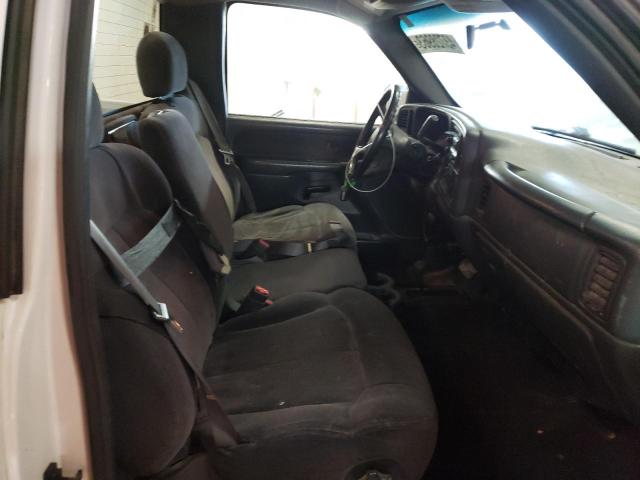 Photo 10 from auction – 2001 CHEVROLET SILVERADO with VIN 1GCEK14T61E107004