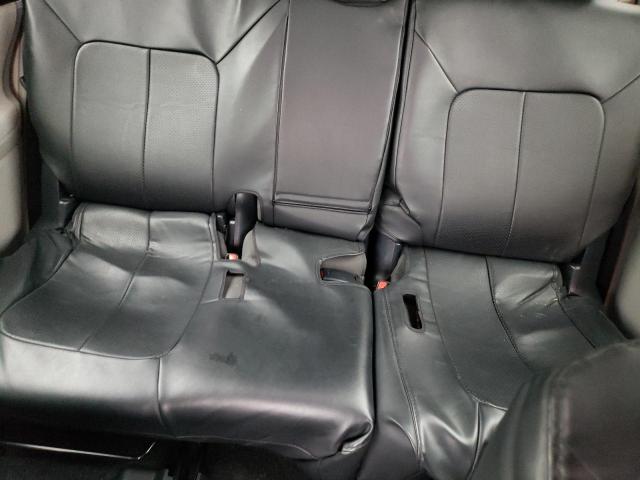 Photo 10 from auction – 2015 TOYOTA PRIUS V with VIN JTDZN3EU6FJ031097