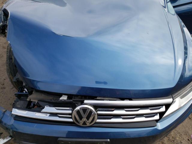 Photo 12 from auction – 2018 VOLKSWAGEN TIGUAN SE with VIN 3VV2B7AX7JM166300