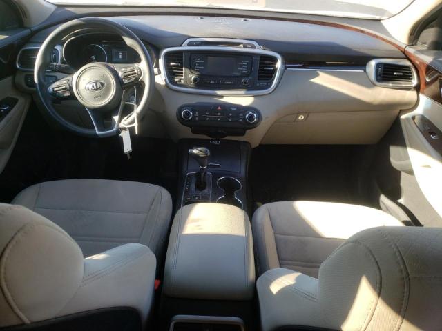 Photo 8 from auction – 2016 KIA SORENTO LX with VIN 5XYPGDA50GG045309