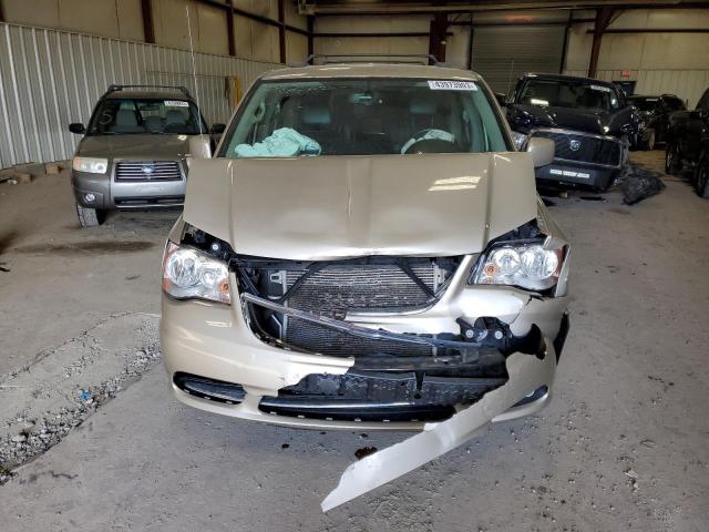 Photo 5 from auction – 2016 CHRYSLER TOWN & COU with VIN 2C4RC1BG6GR199232