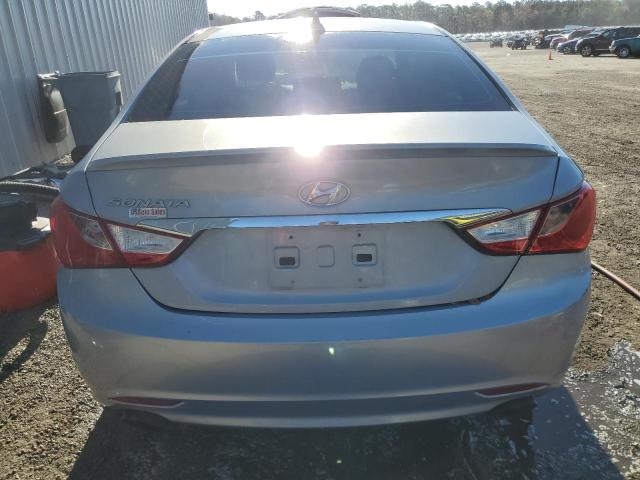 Photo 6 from auction – 2011 HYUNDAI SONATA SE with VIN 5NPEC4AC8BH066394