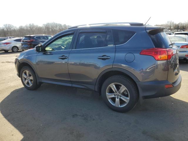 Photo 2 from auction – 2015 TOYOTA RAV4 XLE with VIN JTMRFREV4FD104264