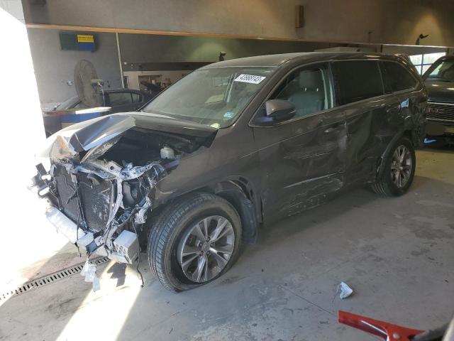 TOYOTA HIGHLANDER 2015 with VIN 5TDBKRFH2FS076202 - Photo from auction