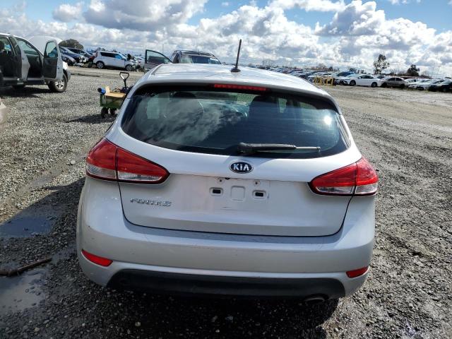 Photo 6 from auction – 2016 KIA FORTE EX with VIN KNAFX5A89G5494750