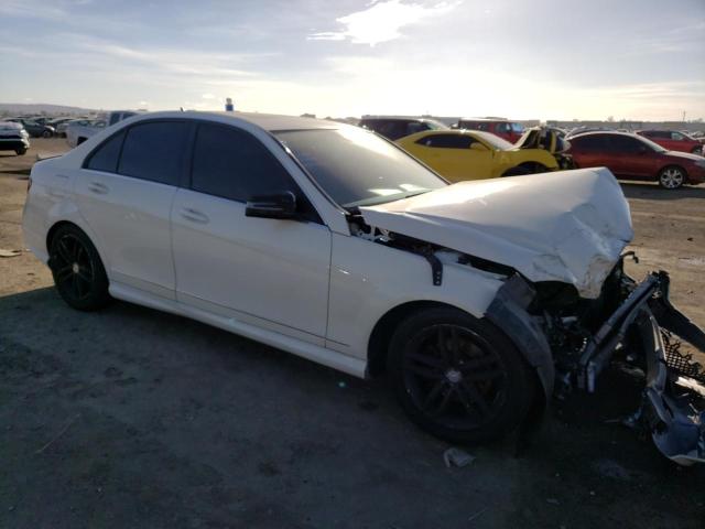 Photo 4 from auction – 2012 MERCEDES-BENZ C 250 with VIN WDDGF4HB5CA645080