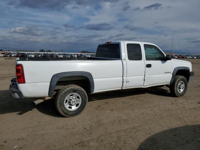 Photo 3 from auction – 2003 CHEVROLET SILVERADO with VIN 1GCHC29U13E287142