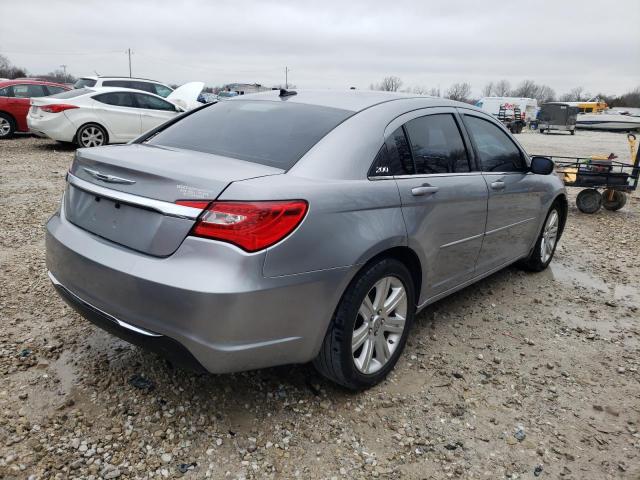Photo 3 from auction – 2013 CHRYSLER 200 TOURIN with VIN 1C3CCBBB1DN656493