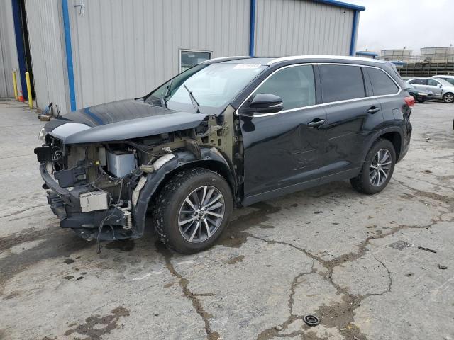 Photo 1 from auction – 2019 TOYOTA HIGHLANDER with VIN 5TDKZRFHXKS552606