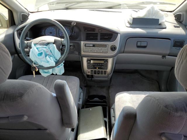 Photo 8 from auction – 2002 TOYOTA SIENNA LE with VIN 4T3ZF13C42U448614