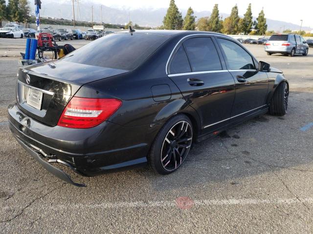 Photo 3 from auction – 2014 MERCEDES-BENZ C 250 with VIN WDDGF4HB7EA965634