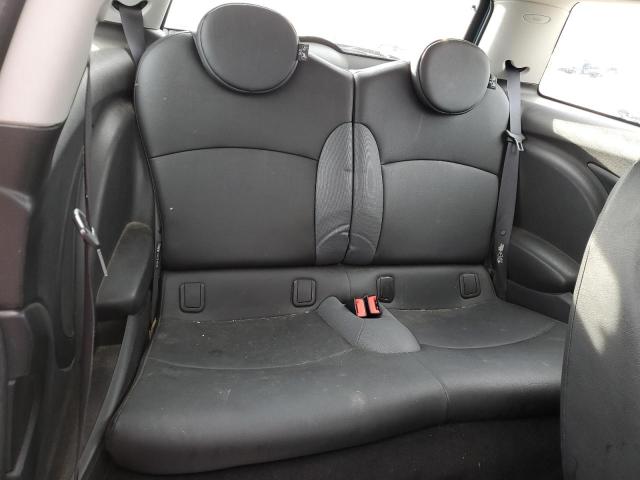 Photo 10 from auction – 2010 MINI COOPER with VIN WMWMF3C55ATZ25640