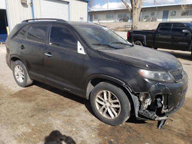 Photo 4 from auction – 2014 KIA SORENTO LX with VIN 5XYKT3A68EG440201