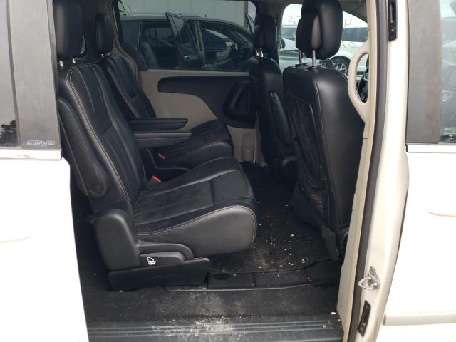 Photo 10 from auction – 2012 CHRYSLER TOWN & COU with VIN 2C4RC1BG9CR282406