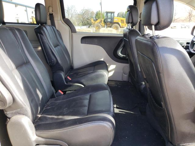 Photo 11 from auction – 2012 CHRYSLER TOWN & COU with VIN 2C4RC1BG4CR229287