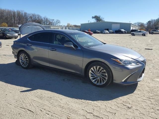 Photo 4 from auction – 2019 LEXUS ES 300H with VIN JTHB21B19K2002530