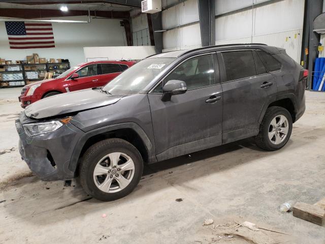 TOYOTA RAV4 XLE 2019 with VIN 2T3W1RFVXKW033651 - Photo from auction