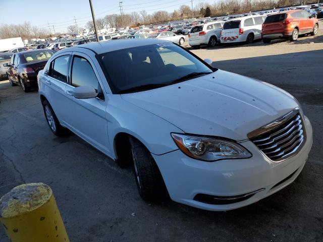 Фото 4 с аукциона – 2013 CHRYSLER 200 TOURIN с VIN 1C3CCBBB2DN672640