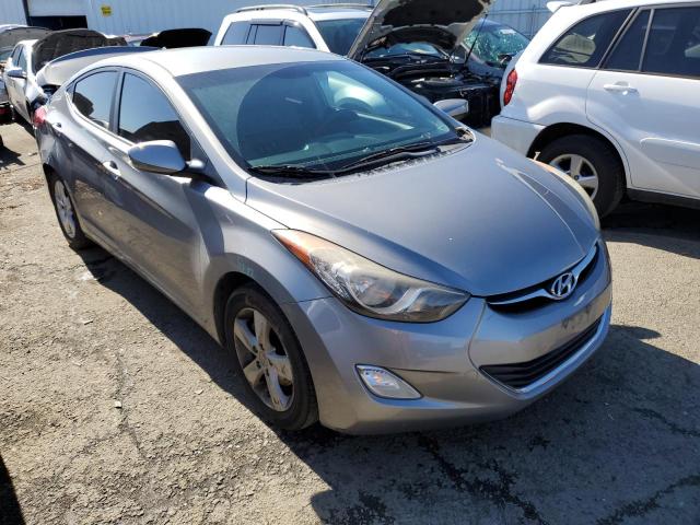 Photo 4 from auction – 2012 HYUNDAI ELANTRA GL with VIN KMHDH4AE0CU373365
