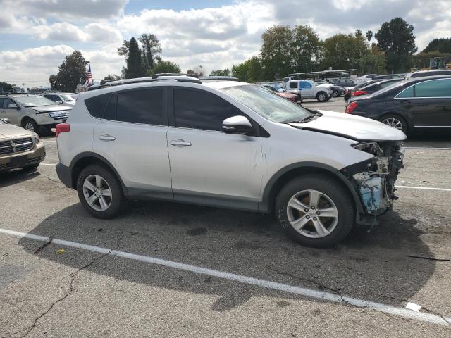 Photo 4 from auction – 2013 TOYOTA RAV4 XLE with VIN JTMWFREV8DD003129