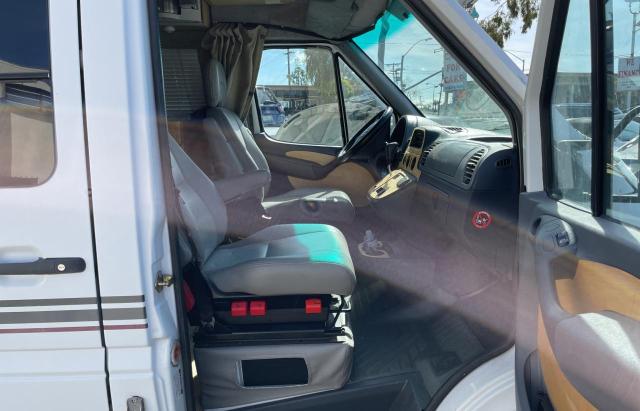Photo 5 from auction – 2006 DODGE SPRINTER 2 with VIN WD0PD644X65967916