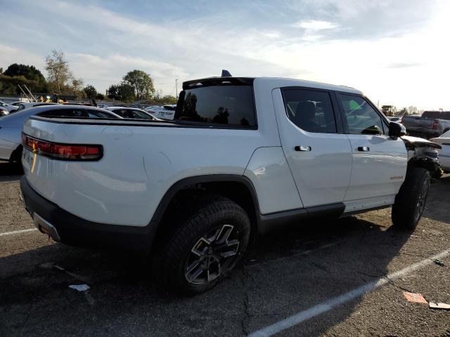 Photo 3 from auction – 2022 RIVIAN R1T LAUNCH with VIN 7FCTGAAL2NN000822