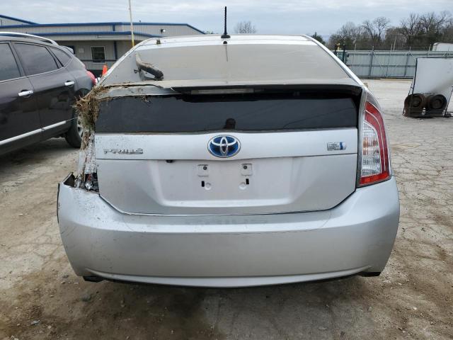 Photo 6 from auction – 2013 TOYOTA PRIUS with VIN JTDKN3DU0D5557122