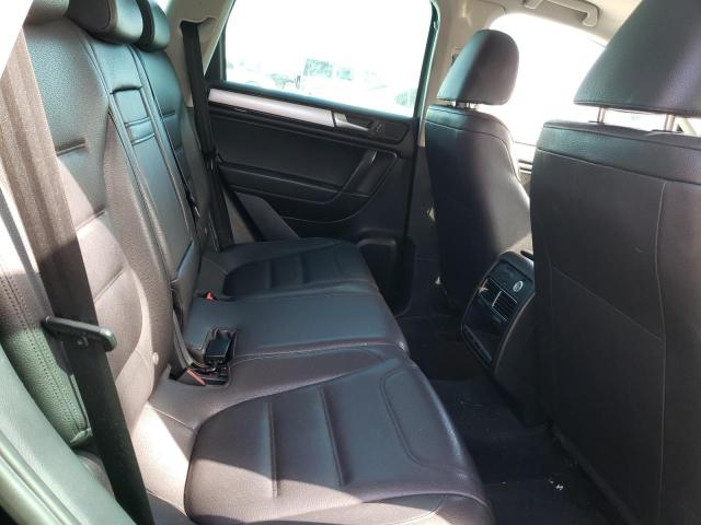 Photo 11 from auction – 2011 VOLKSWAGEN TOUAREG V6 with VIN WVGFF9BP4BD000145
