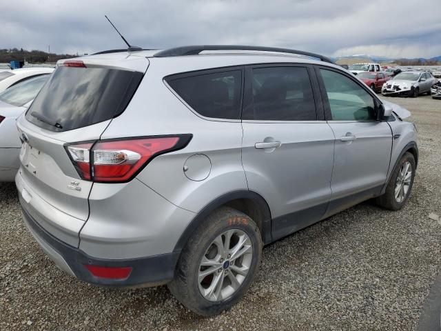 Photo 3 from auction – 2017 FORD ESCAPE SE with VIN 1FMCU9GD5HUC27229