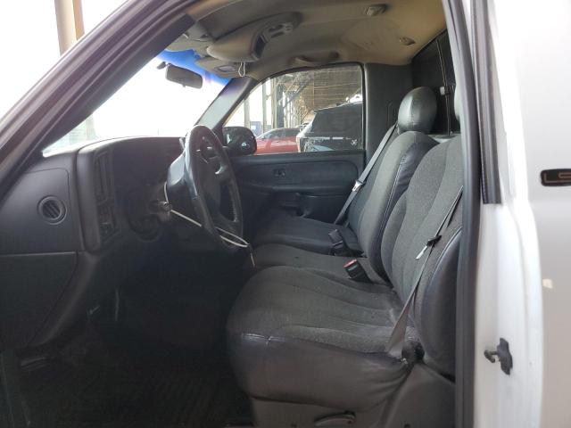 Photo 7 from auction – 2000 CHEVROLET SILVERADO with VIN 1GCEC14V6YE151206