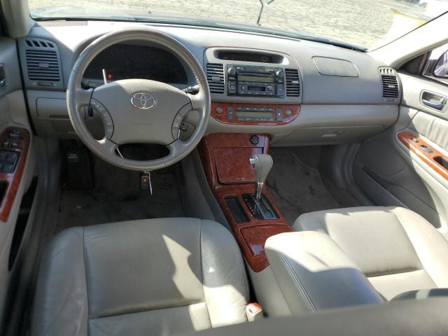 Photo 8 from auction – 2005 TOYOTA CAMRY LE with VIN 4T1BE30K95U974570