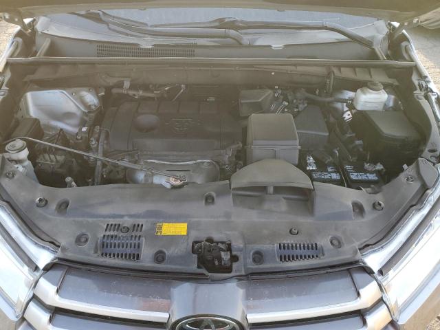 Photo 11 from auction – 2019 TOYOTA HIGHLANDER with VIN 5TDZARFH1KS045227