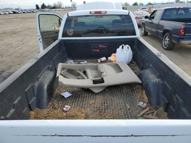 Photo 10 from auction – 2003 CHEVROLET SILVERADO with VIN 1GCHC29U13E287142