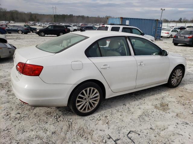 Photo 3 from auction – 2011 VOLKSWAGEN JETTA SEL with VIN 3VWLX7AJ6BM363943