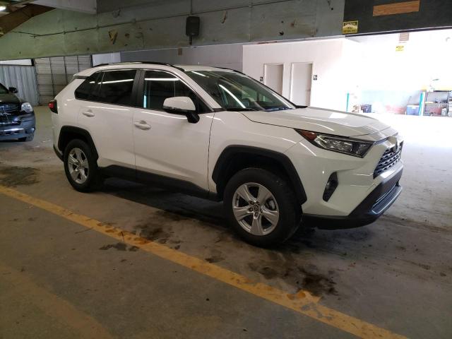 Zdjęcie 4 z aukcji – 2020 TOYOTA RAV4 XLE z VIN JTMP1RFV7LD057134