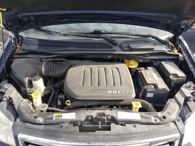 Photo 12 from auction – 2014 CHRYSLER TOWN & COU with VIN 2C4RC1CG8ER147807