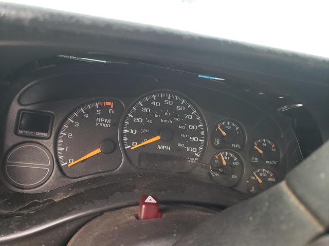 Photo 9 from auction – 2000 CHEVROLET SILVERADO with VIN 1GCEC14WXYZ227799