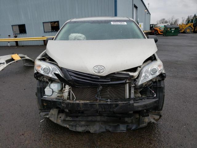 Photo 5 from auction – 2015 TOYOTA SIENNA with VIN 5TDZK3DC4FS608200