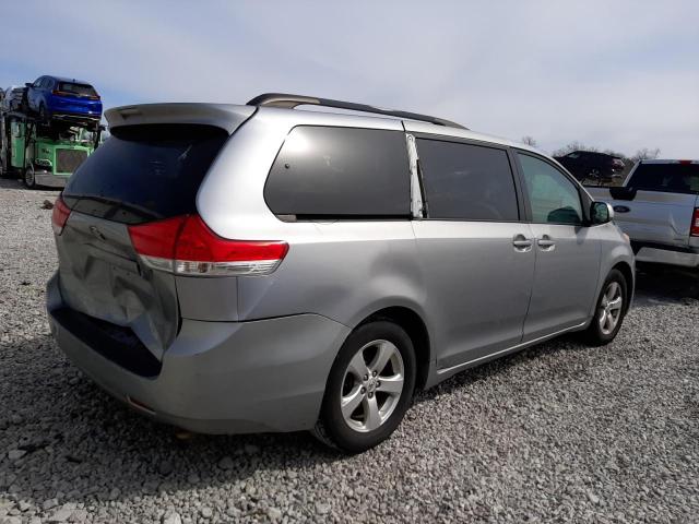 Photo 3 from auction – 2011 TOYOTA SIENNA with VIN 5TDKK3DC7BS061421