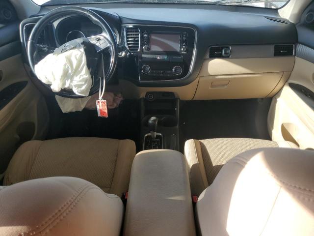 Photo 8 from auction – 2016 MITSUBISHI OUTLANDER with VIN JA4AD3A35GZ002801