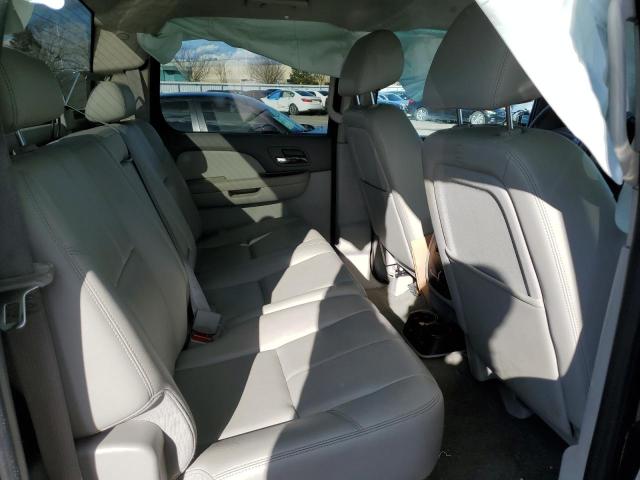 Photo 10 from auction – 2010 GMC SIERRA K15 with VIN 3GTRKWE33AG188081