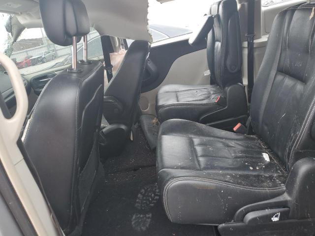 Photo 11 from auction – 2014 CHRYSLER TOWN & COU with VIN 2C4RC1BG9ER447857
