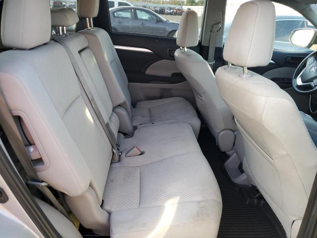 Photo 10 from auction – 2019 TOYOTA HIGHLANDER with VIN 5TDZARFH1KS045227