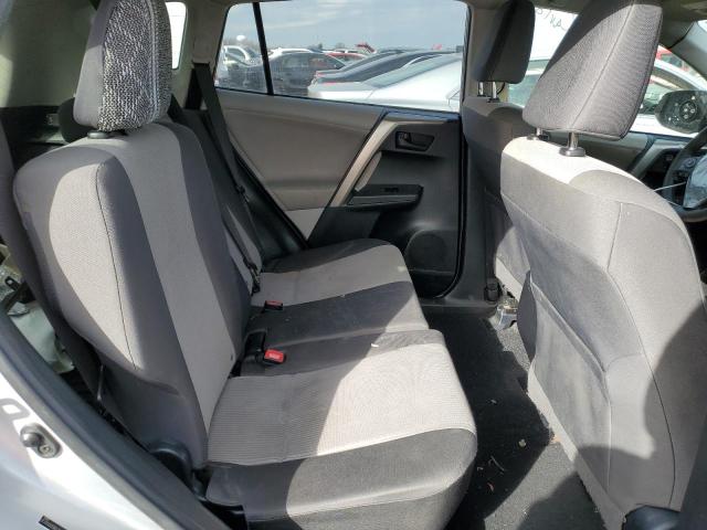 Photo 10 from auction – 2013 TOYOTA RAV4 LE with VIN JTMZFREV8DD004147