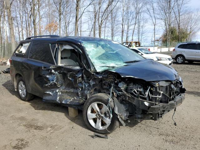 Photo 4 from auction – 2018 TOYOTA SIENNA LE with VIN 5TDKZ3DCXJS956136