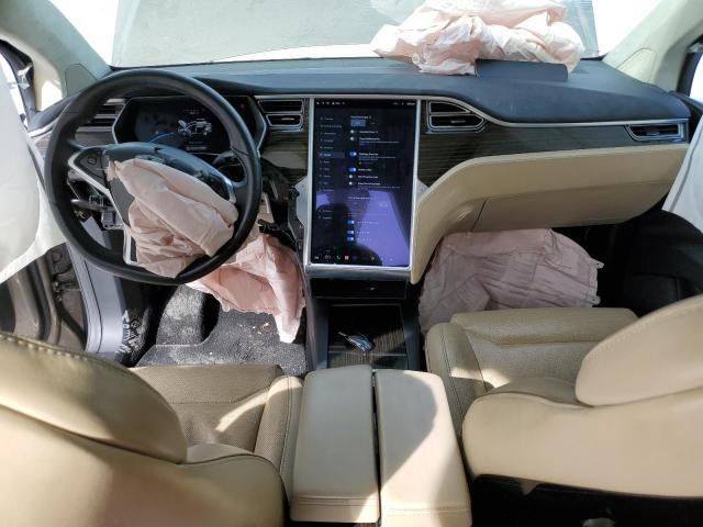 Photo 8 from auction – 2016 TESLA MODEL X with VIN 5YJXCAE27GF013149
