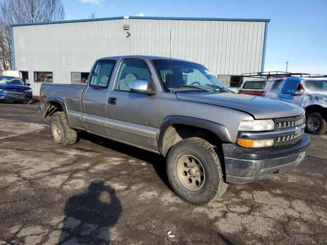 Photo 4 from auction – 2000 CHEVROLET SILVERADO with VIN 1GCEK19T3YE369081