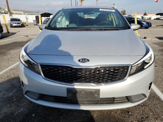 Photo 5 from auction – 2017 KIA FORTE LX with VIN 3KPFK4A79HE084197