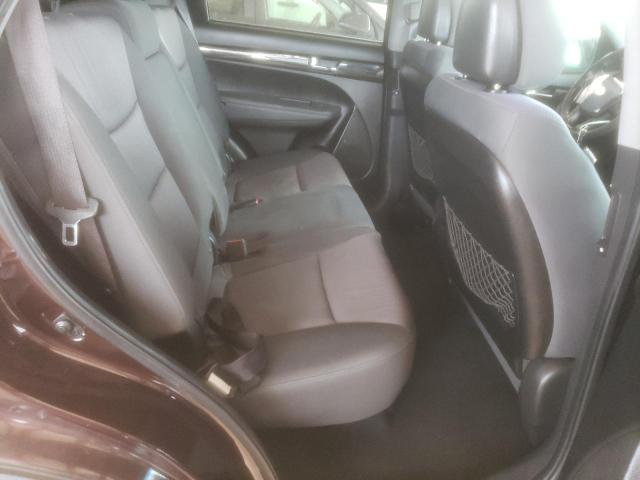 Photo 11 from auction – 2012 KIA SORENTO BA with VIN 5XYKT3A17CG225278